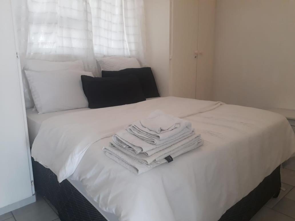 The Apartment On Katherine Street In Central Sandton Johannesburg Exterior photo